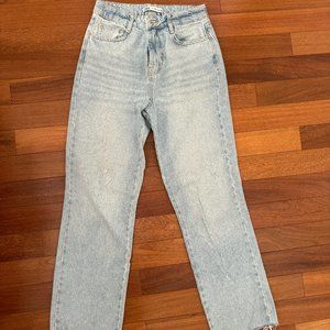 Zara Light Wash Jeans